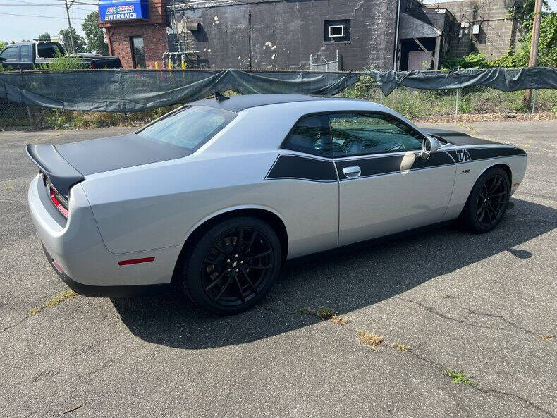 2022 Dodge Challenger