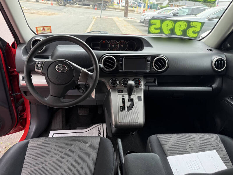 2013 Scion xB