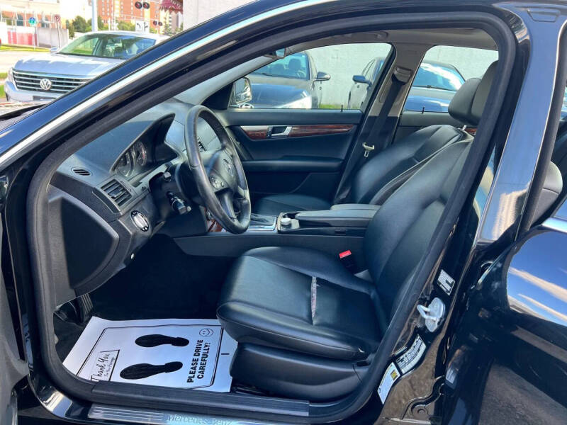 2009 Mercedes-Benz C-Class