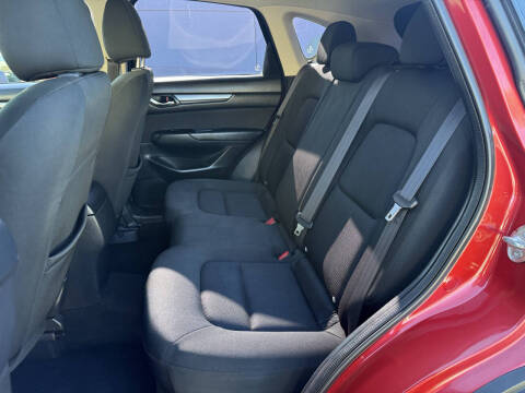 2017 Mazda CX-5 Sport