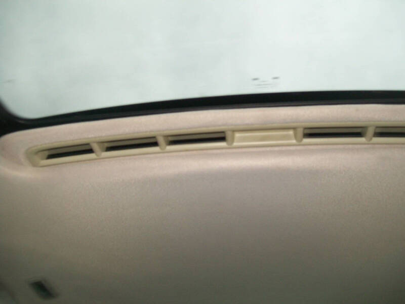 2002 Volkswagen New Beetle Sport