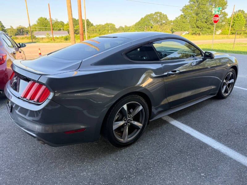 2016 Ford Mustang V6