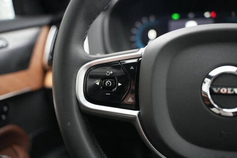2023 Volvo XC90 B6 Plus Bright Theme 7P
