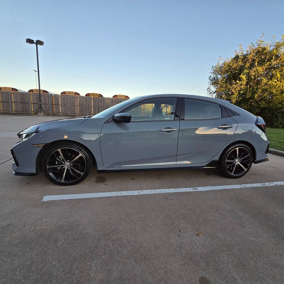 2021 Honda Civic for sale at MOTOR VILLAGE LLC in Houston, TX