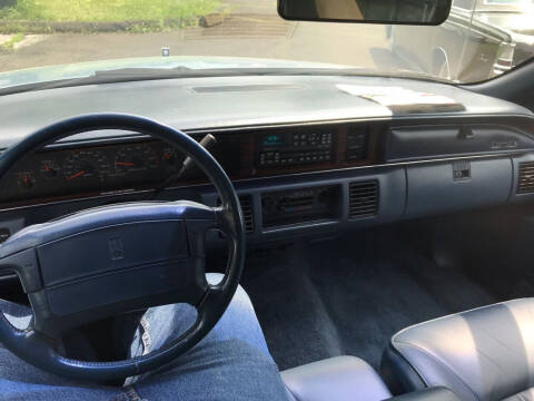 1992 Oldsmobile Custom Cruiser