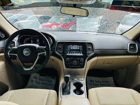 2018 Jeep Grand Cherokee Laredo