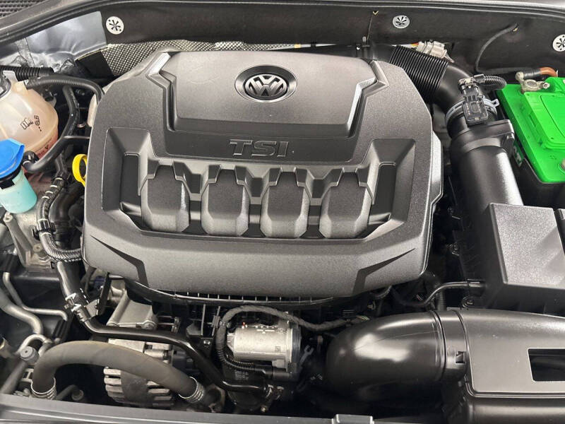 2020 Volkswagen Passat R-Line