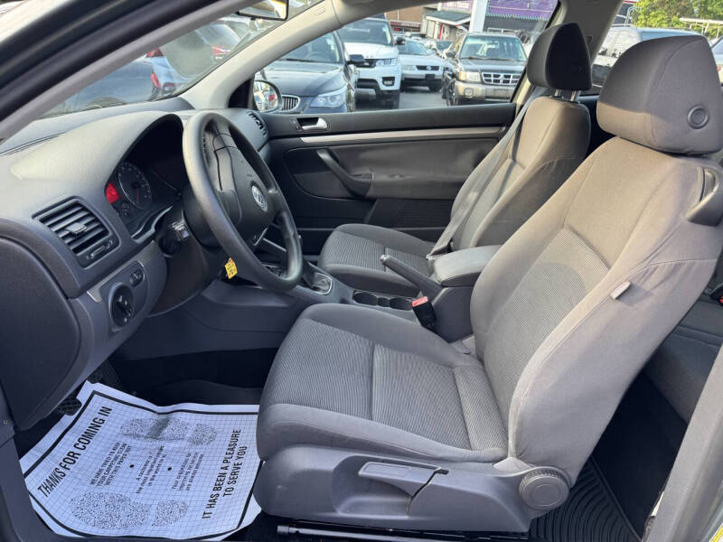 2008 Volkswagen Rabbit S