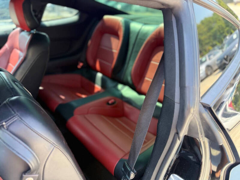 2015 Ford Mustang EcoBoost Premium