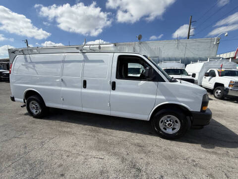 2018 GMC Savana 2500