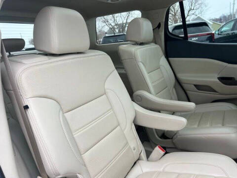 2021 GMC Acadia Denali