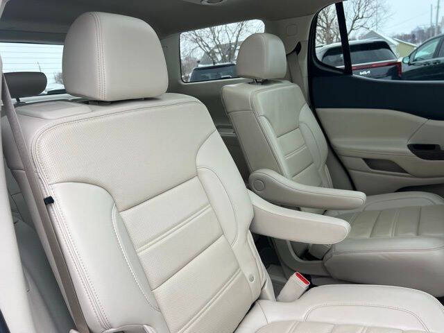 2021 GMC Acadia Denali