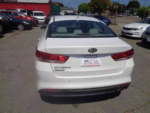 2016 Kia Optima LX