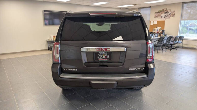 2015 GMC Yukon Denali