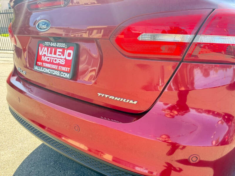 2017 Ford Focus Titanium