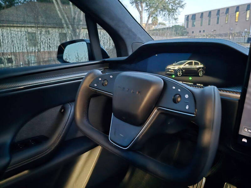 2022 Tesla Model X Plaid