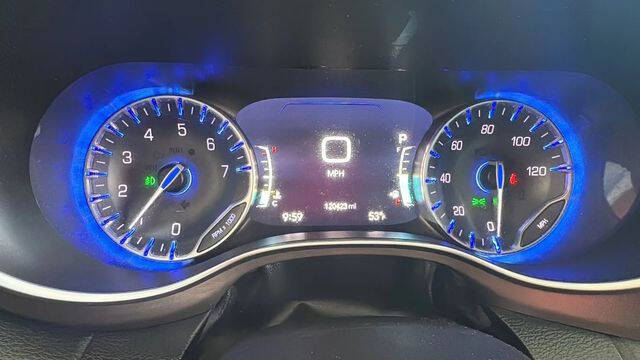 2017 Chrysler Pacifica Touring-L Plus