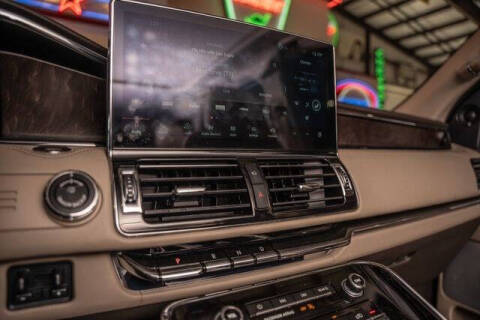 2023 Lincoln Navigator L Reserve