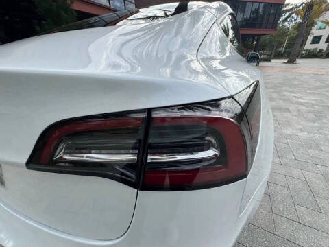 2020 Tesla Model 3 Standard Range Plus