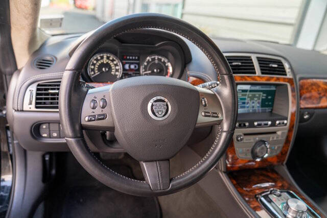 2010 Jaguar XK 17