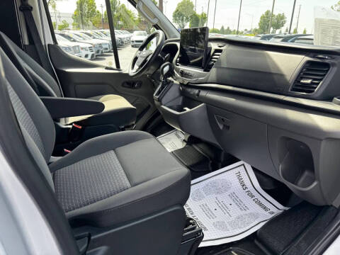 2026 Ford Transit 250