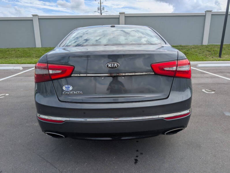 2014 Kia Cadenza Premium