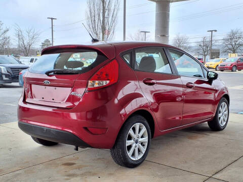 2013 Ford Fiesta SE