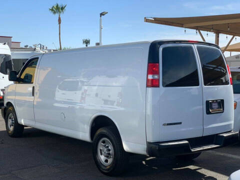 2018 Chevrolet Express 2500