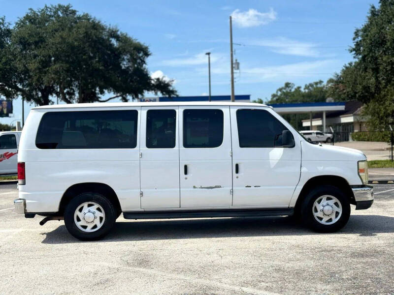 2011 Ford E-Series E-150