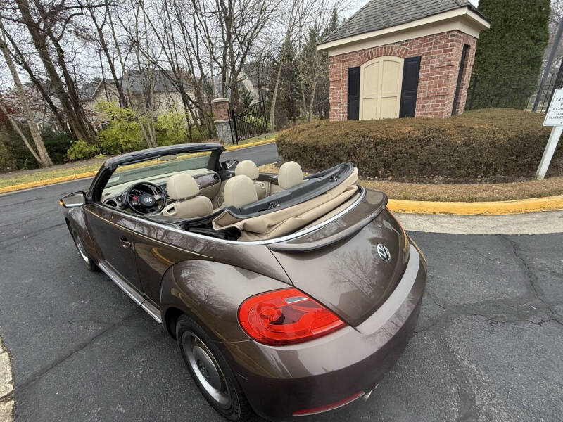 2013 Volkswagen Beetle Convertible 2.5L