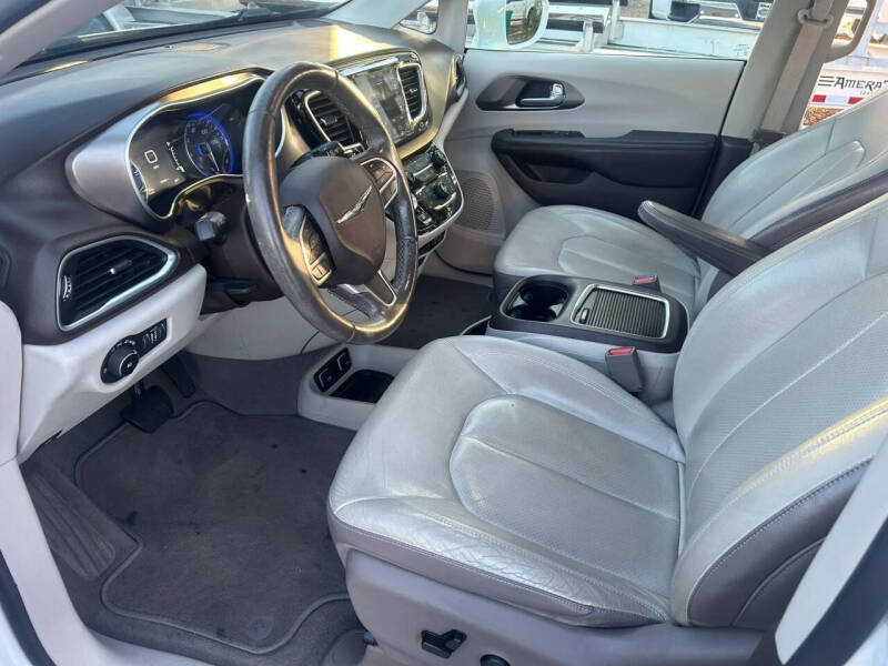2018 Chrysler Pacifica Touring L Plus