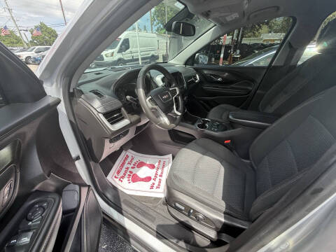 2022 GMC Terrain SLE