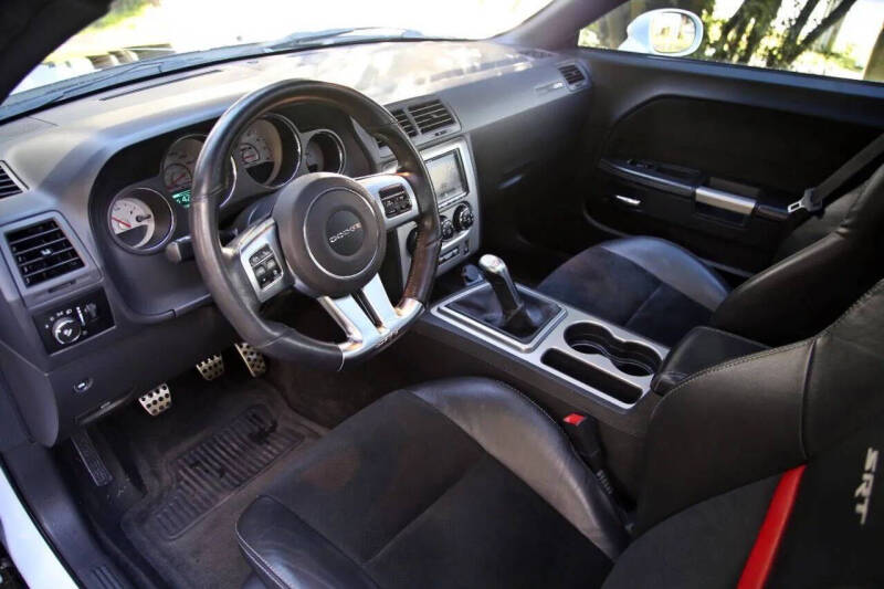 2012 Dodge Challenger SRT8 392