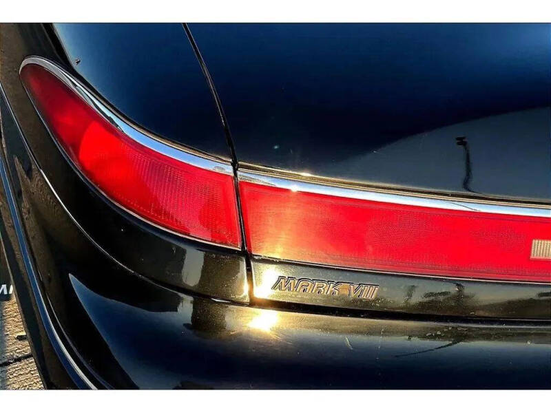 1993 Lincoln Mark VIII