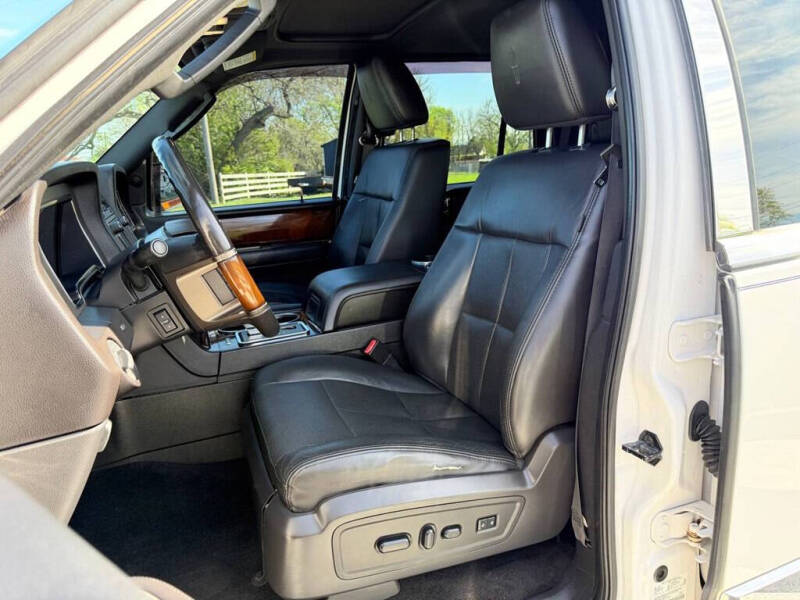 2014 Lincoln Navigator