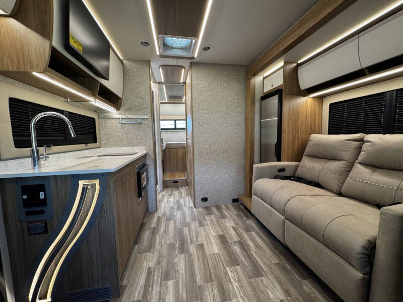 2026 Tiffin Wayfarer