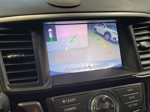 2018 Nissan Pathfinder SV