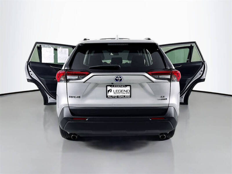 2022 Toyota RAV4 Hybrid LE