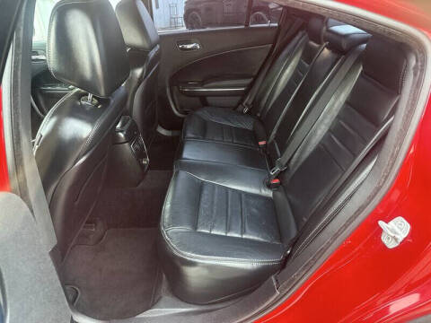 2013 Dodge Charger SXT Plus