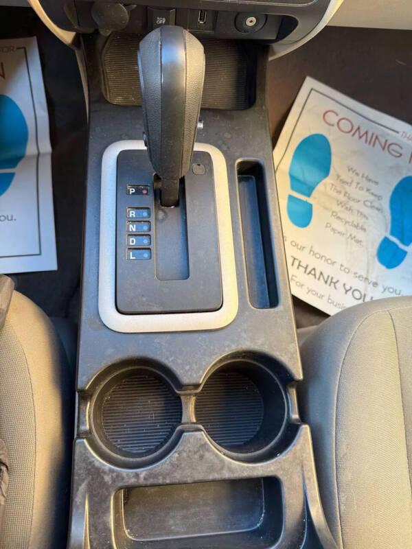 2011 Ford Escape XLS