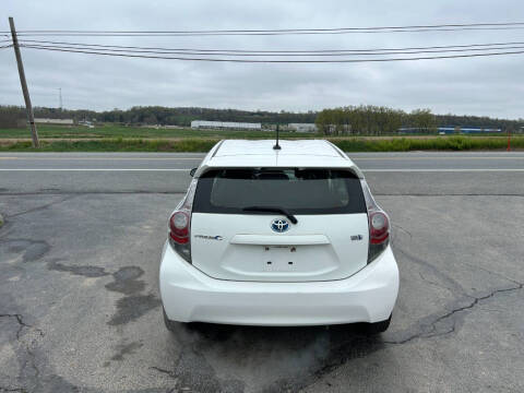 2012 Toyota Prius c Three