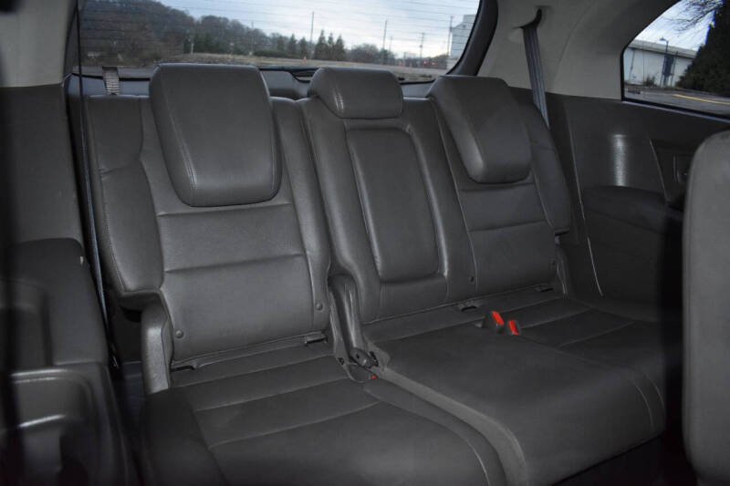 2016 Honda Odyssey Touring photo 23