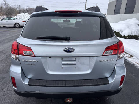 2013 Subaru Outback 2.5i Premium