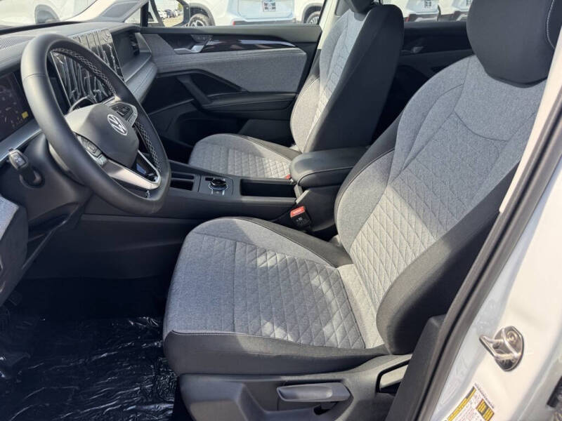 2025 Volkswagen Tiguan S 4Motion