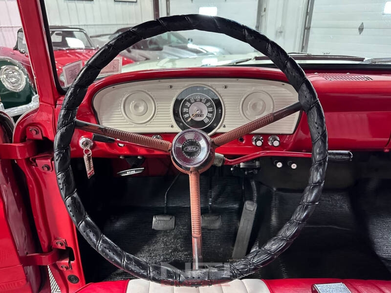 1965 Ford F-100