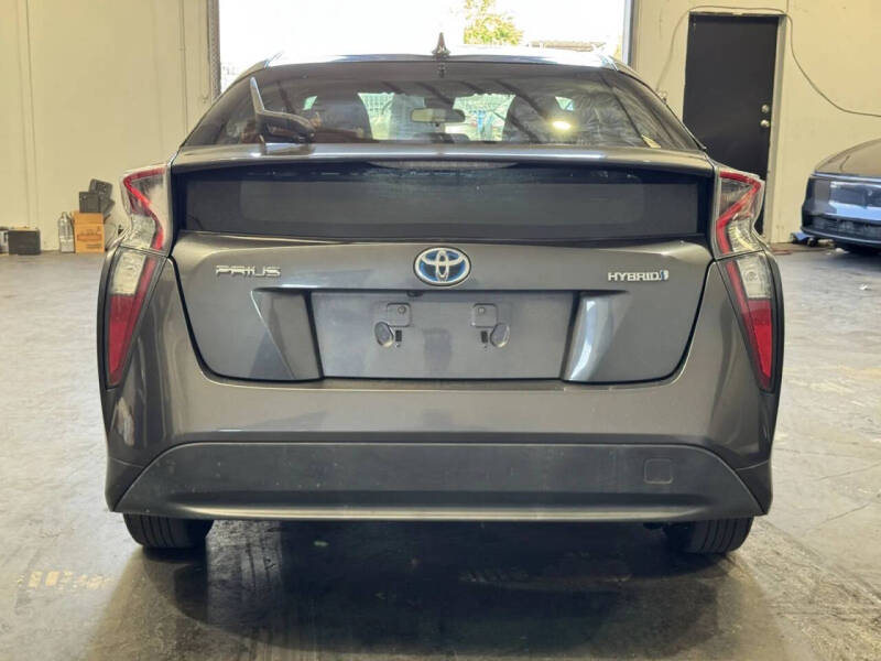 2017 Toyota Prius Two