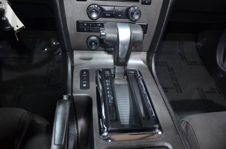 2012 Ford Mustang V6