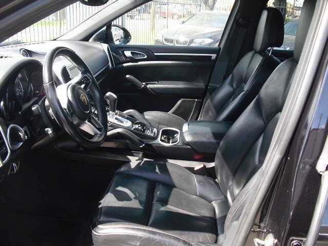 2016 Porsche Cayenne