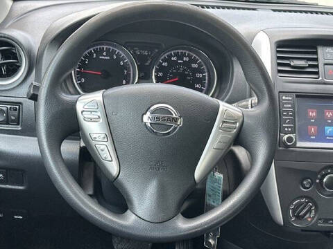 2019 Nissan Versa SV