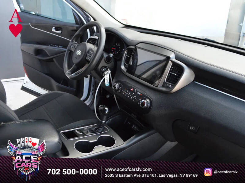 2017 Kia Sorento LX V6